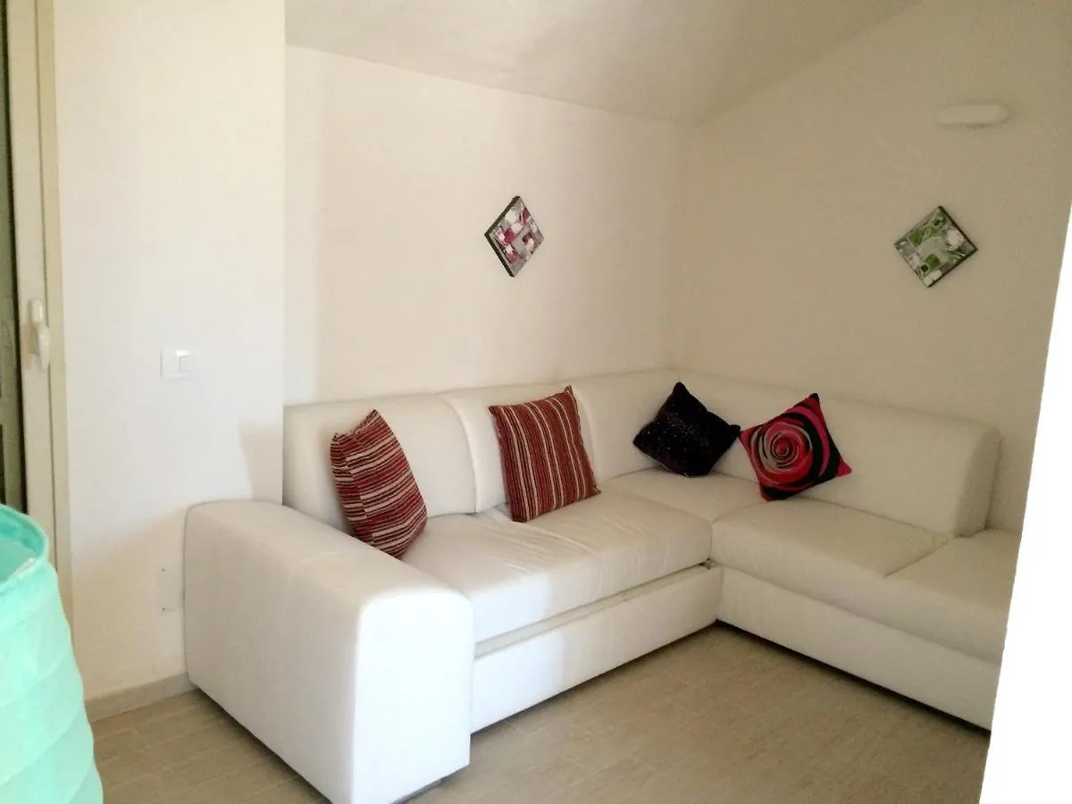 Spacious Apartment In Pozzallo 110M² With Pool And Sea View Italien